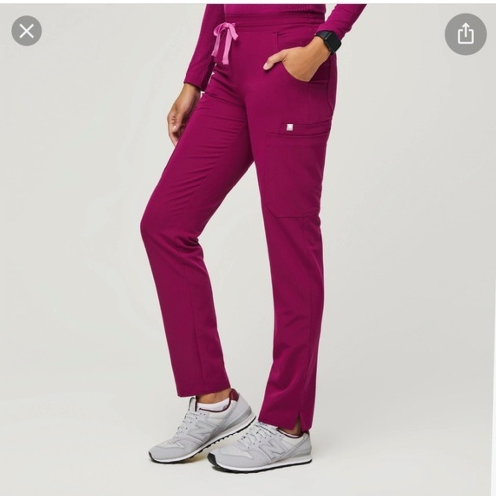 Women’s Figs Dark Magenta Yola High Waisted Pant. Size XS